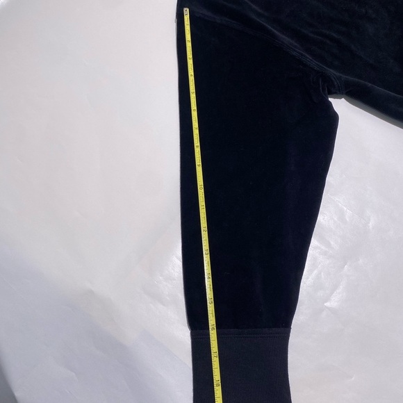 Wide Neck Velour JoyLab Long Sleeve sweatshirt - Picture 3 of 9